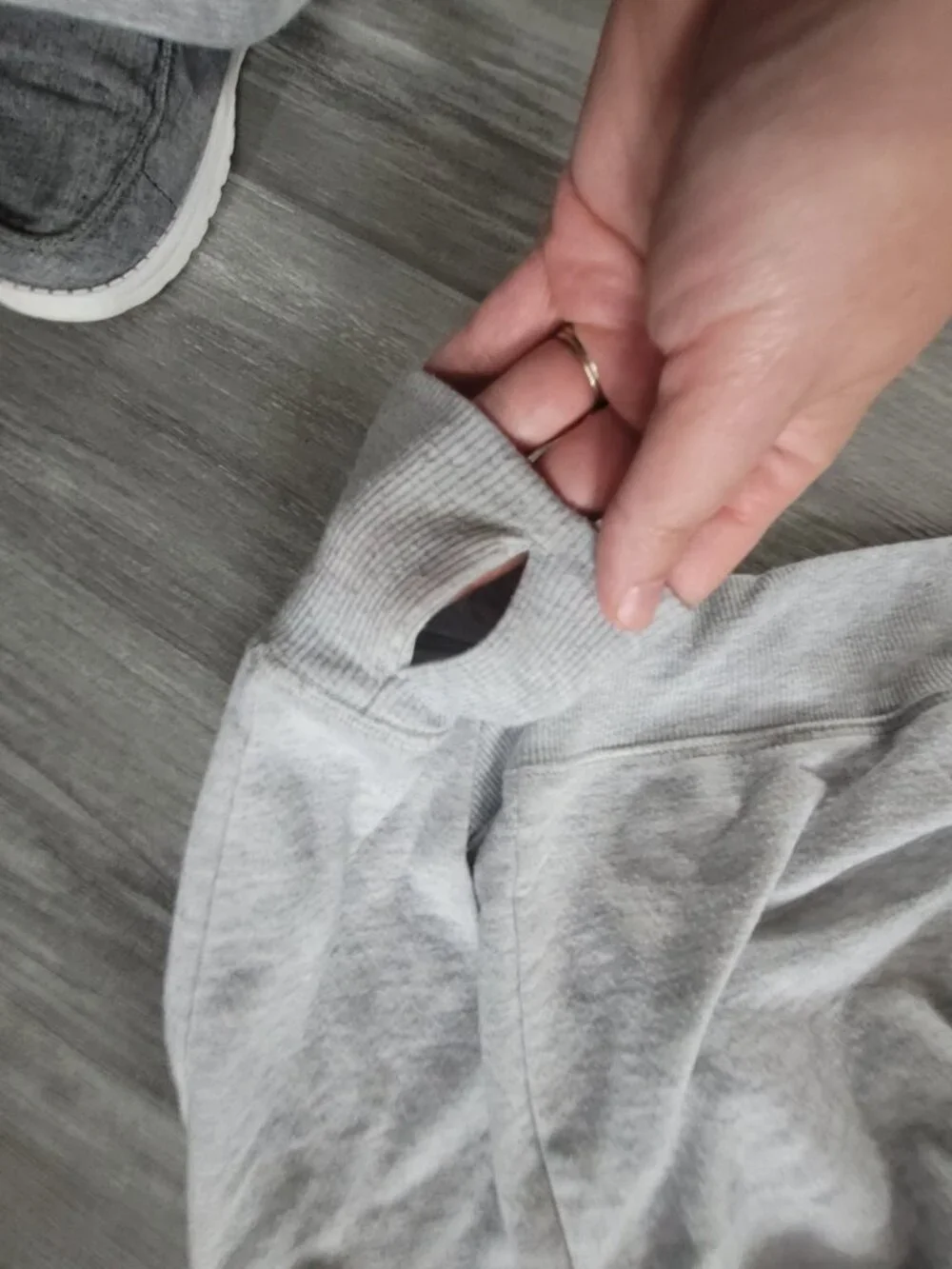 Kids girls light grey 90 Degrees full zip hooded sweatshirt - size L (20)